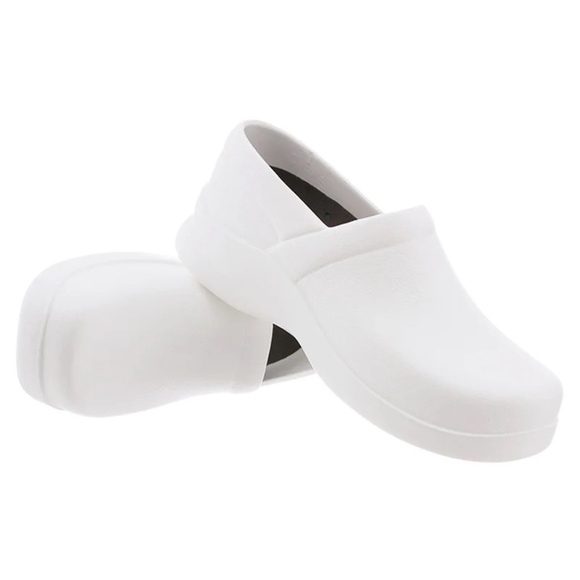 New Klogs Lightweight Slip On Shoes Boca Footwear Size 11 Wide Arch Support - Picture 1 of 6